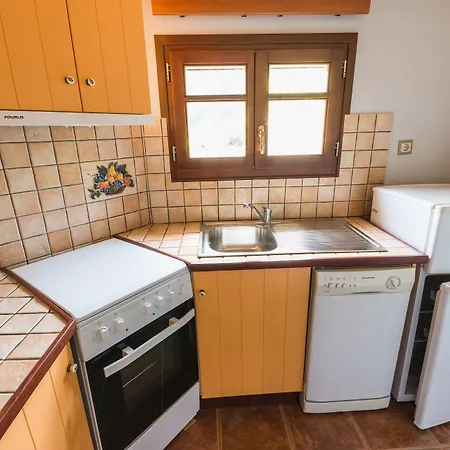 Ξενοδοχείο Ilaeira Mountain 4*