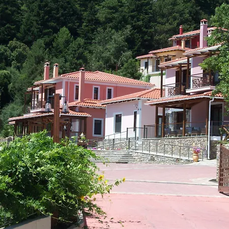 Ilaeira Mountain Szálloda Tóriza