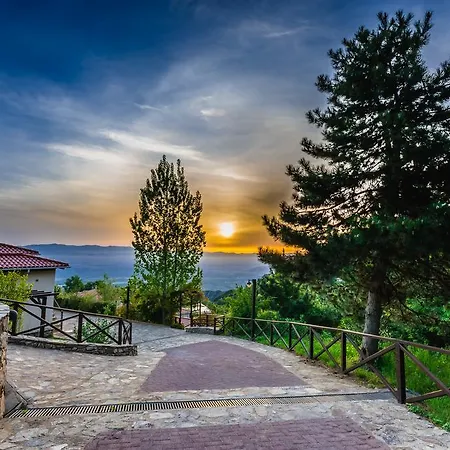 Szálloda Ilaeira Mountain Tóriza