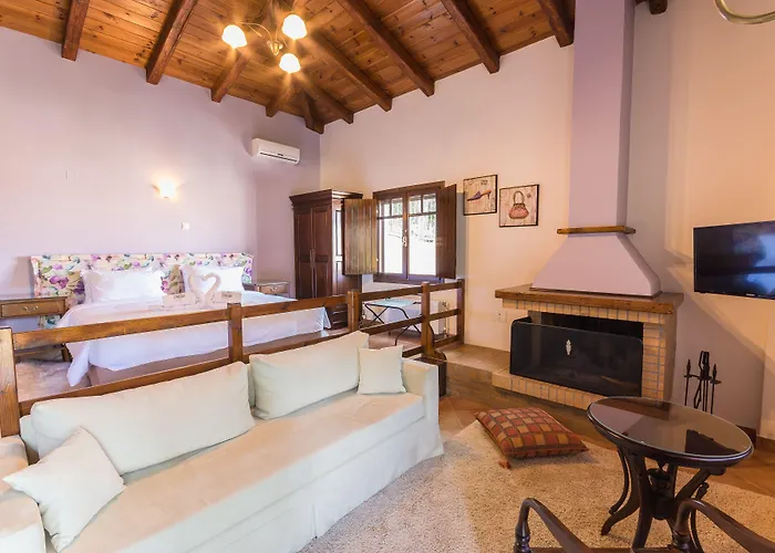 Ilaeira Mountain Otel 4*