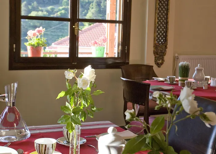 Ilaeira Mountain Otel