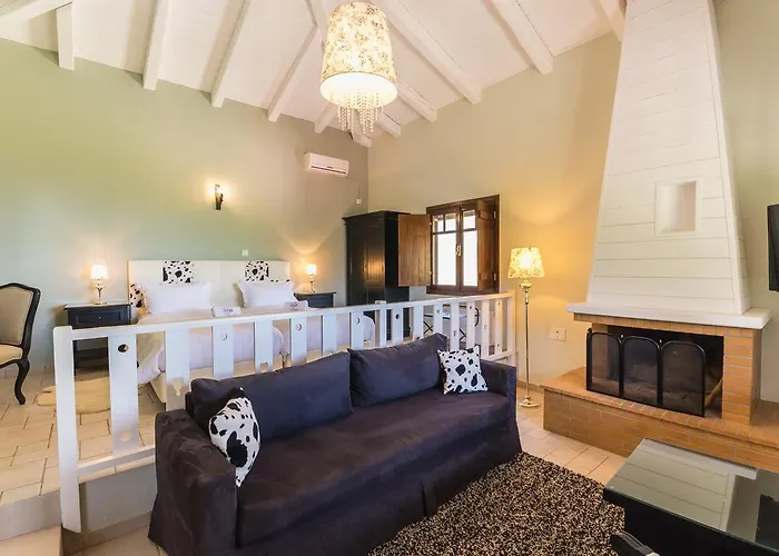 Ilaeira Mountain Tóriza